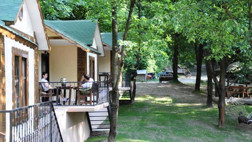 YILBAŞINA ÖZEL BOĞAZİÇİ BUNGALOW OTEL KAMPI MAŞUKİYE