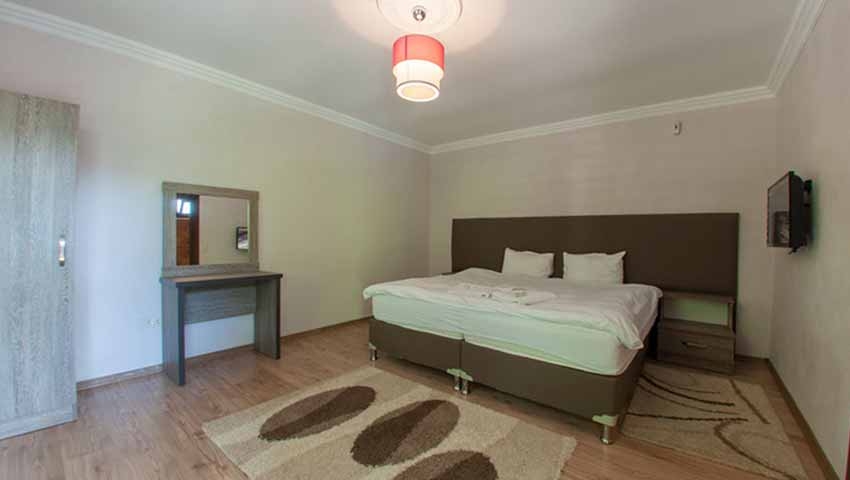 YILBAŞINA ÖZEL BOĞAZİÇİ BUNGALOW OTEL KAMPI MAŞUKİYE