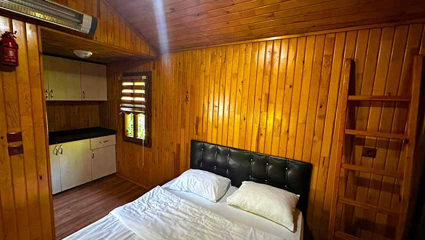 YILBAŞINA ÖZEL BOĞAZİÇİ BUNGALOW OTEL KAMPI MAŞUKİYE