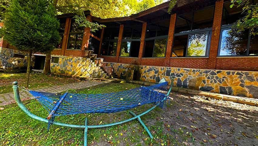 YILBAŞINA ÖZEL BOĞAZİÇİ BUNGALOW OTEL KAMPI MAŞUKİYE