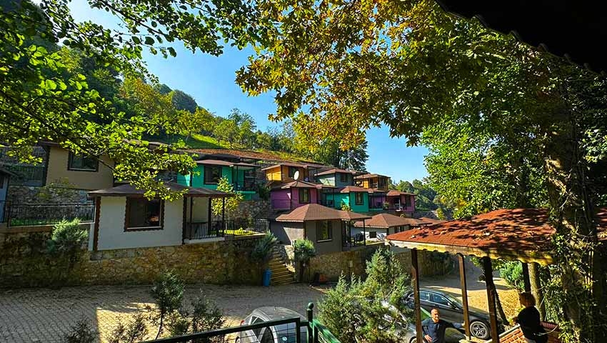 YILBAŞINA ÖZEL BOĞAZİÇİ BUNGALOW OTEL KAMPI MAŞUKİYE