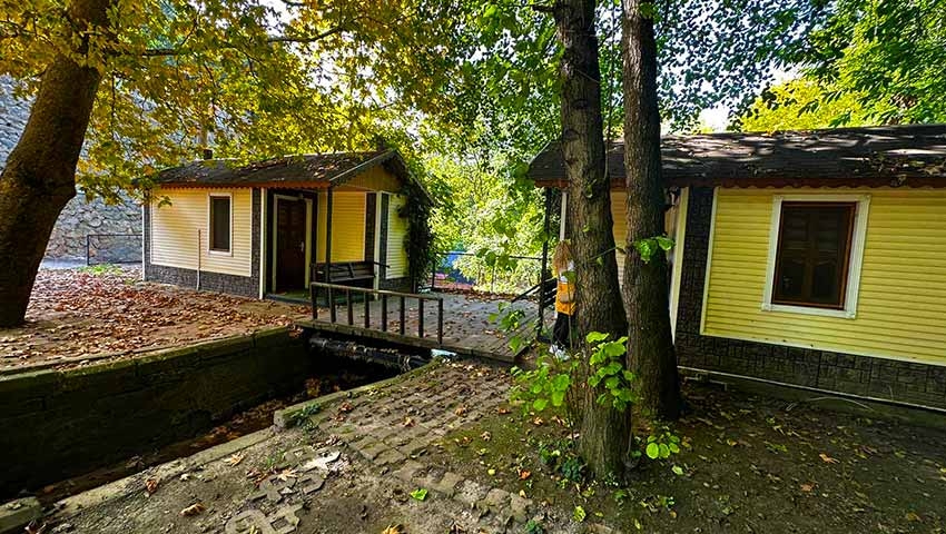 YILBAŞINA ÖZEL BOĞAZİÇİ BUNGALOW OTEL KAMPI MAŞUKİYE